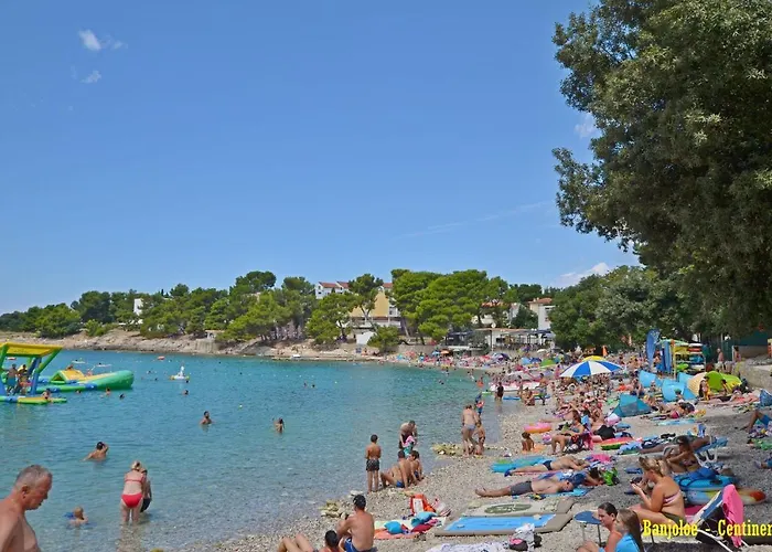 Apartman Apartments Davor *