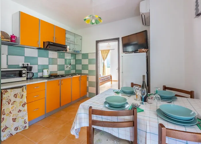 Apartments Davor Banjole