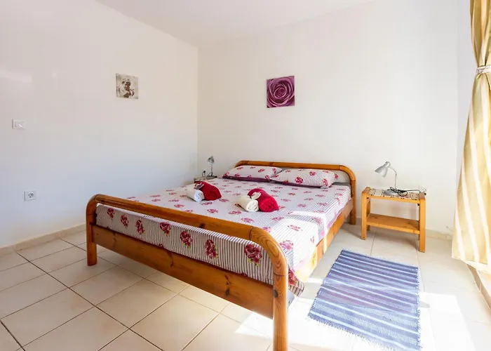 Apartman Apartments Davor *