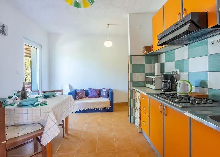 Apartman Apartments Davor *